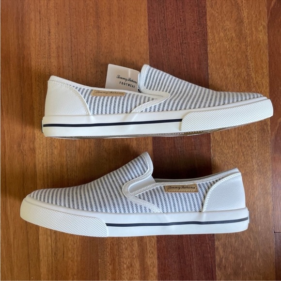 Tommy Bahama Size 8 Women’s Slip on Shoes - Picture 3 of 6